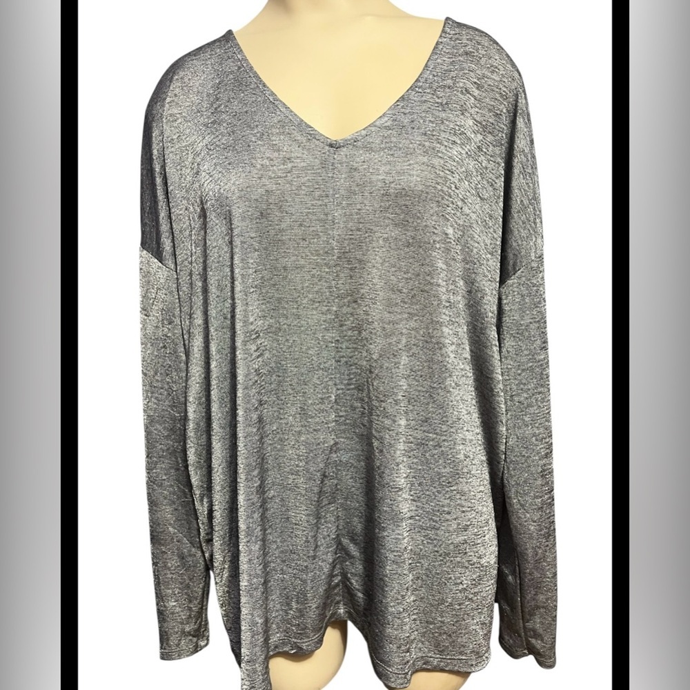 Liz Claiborne Charcoal V-Neck Blouse